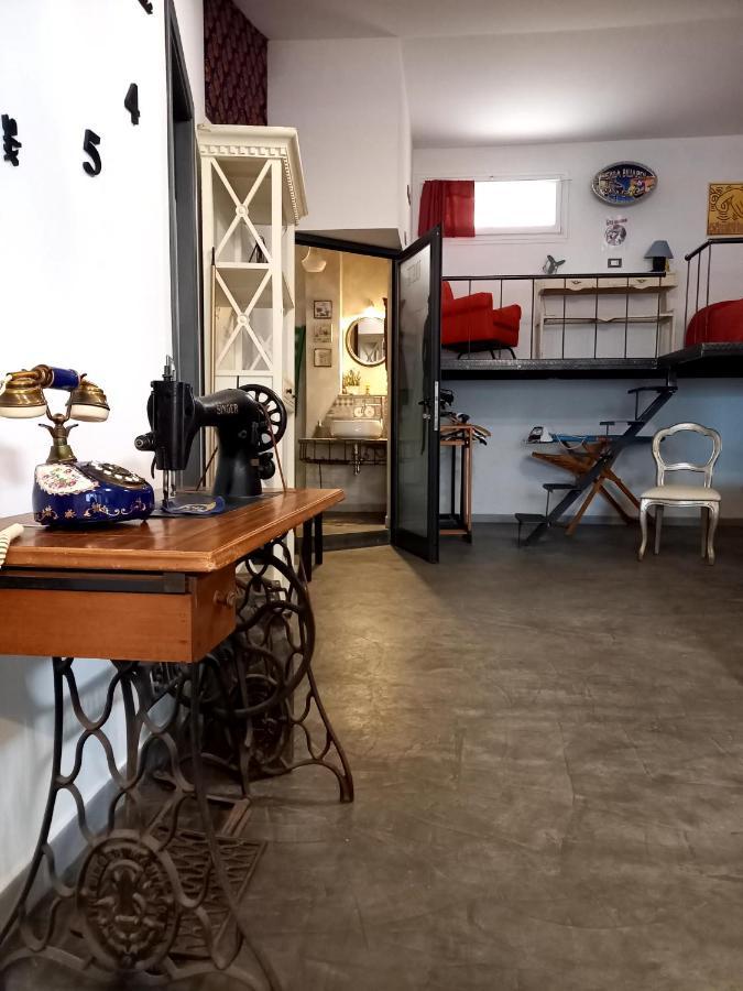Art Deco City Center Near The Beach! Terracina Luaran gambar