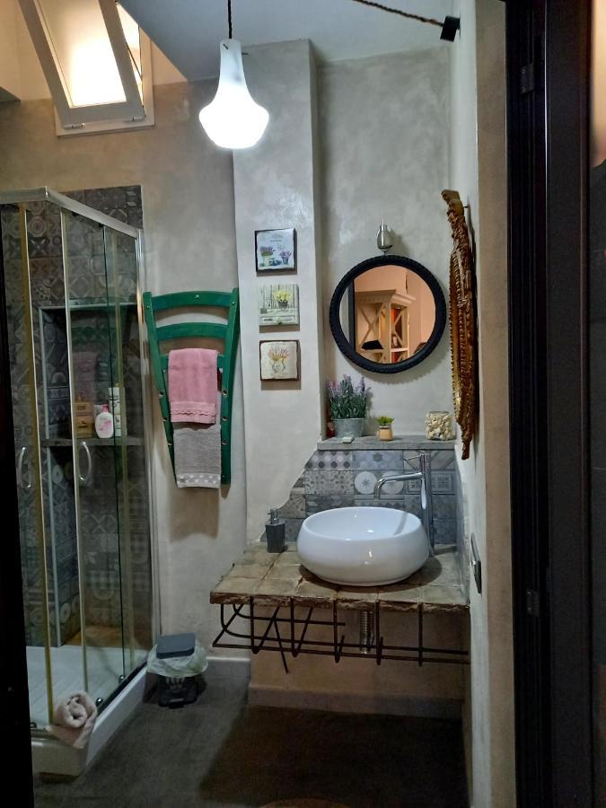 Art Deco City Center Near The Beach! Terracina Luaran gambar
